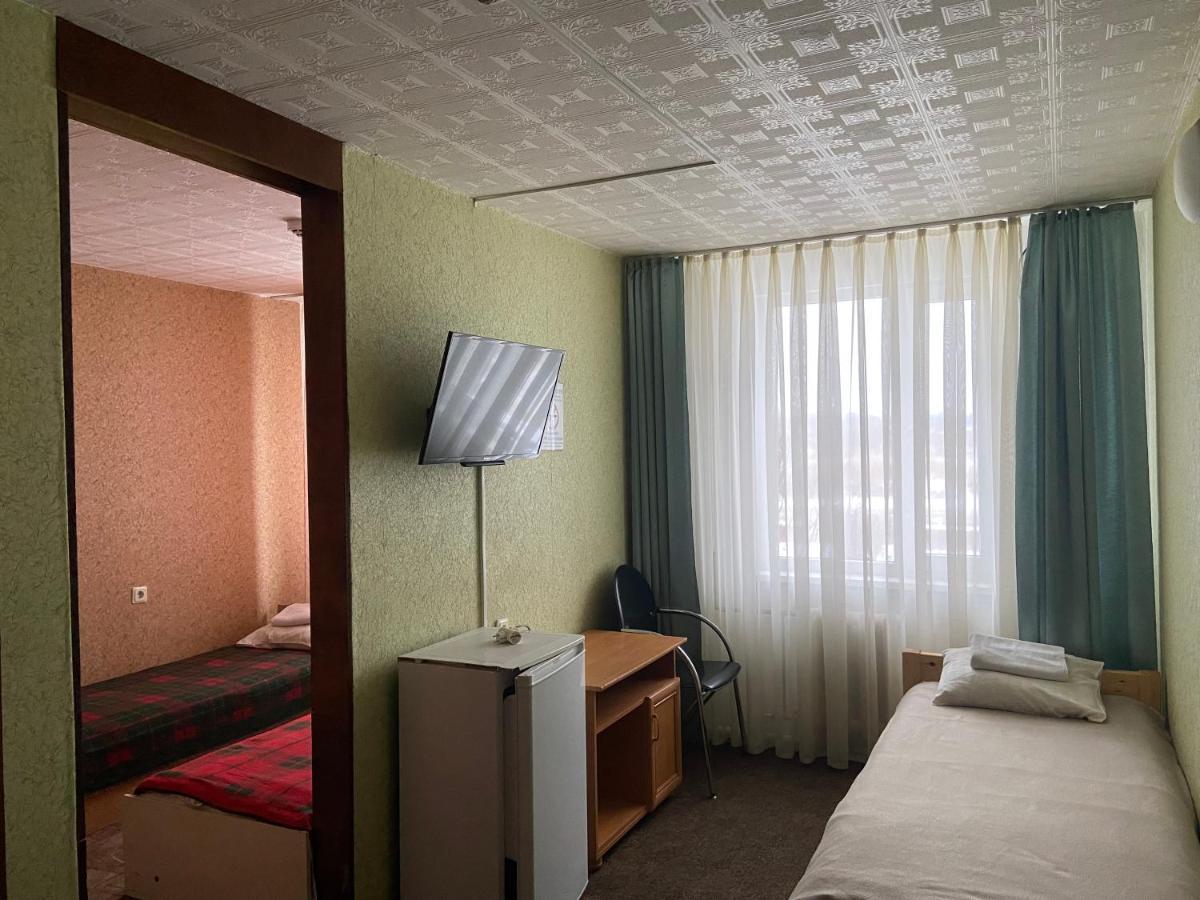 Riverside Motel เยลกาวา ภายนอก รูปภาพ